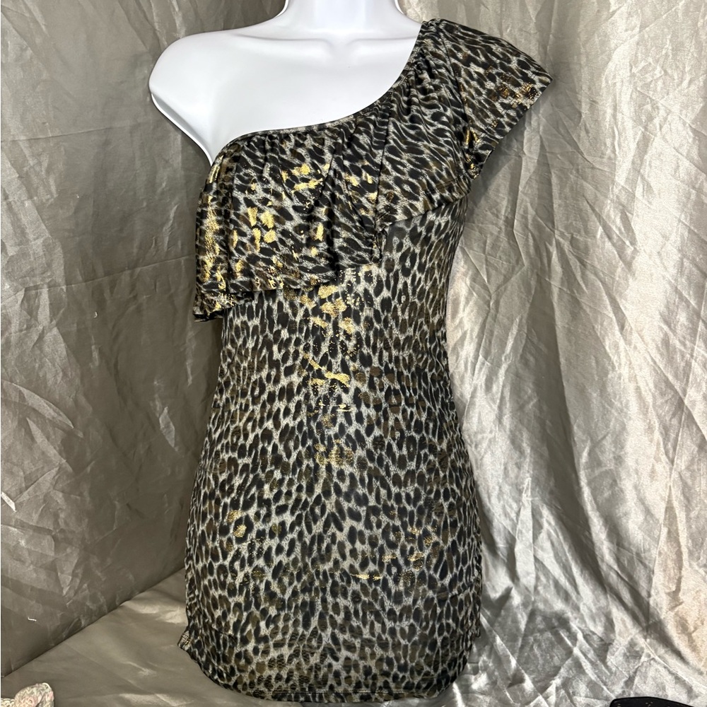 Charlotte Russe Leopard Print One-Shoulder Tank Top